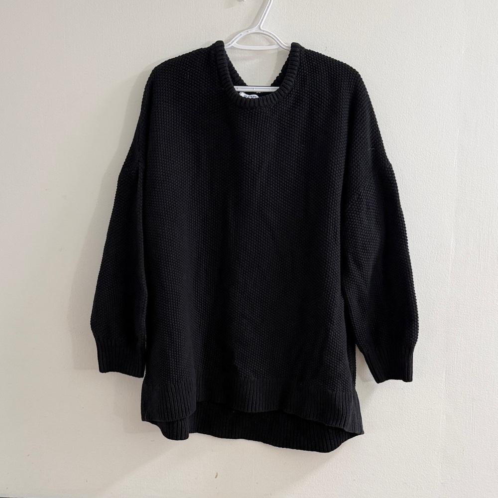 Old Navy Black Knit Pullover